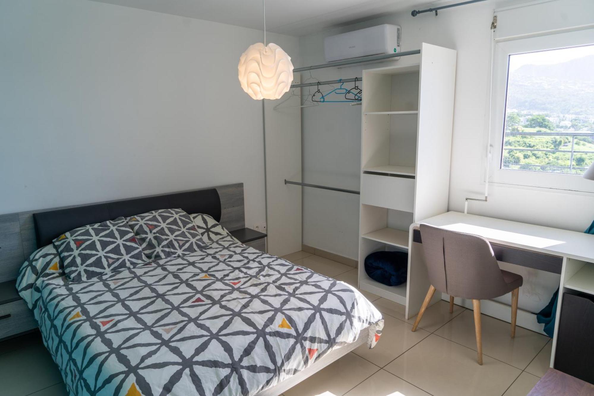 T2 Fleur De Lotus Apartment Saint-Denis Bagian luar foto